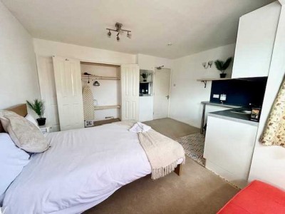 Images for Sackville Road, Room 5, Brighton EAID:TT BID:KHA1