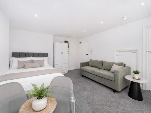 View Full Details for Oriental Place, Flat 2, Brighton
