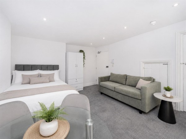 Oriental Place, Flat 2, Brighton
