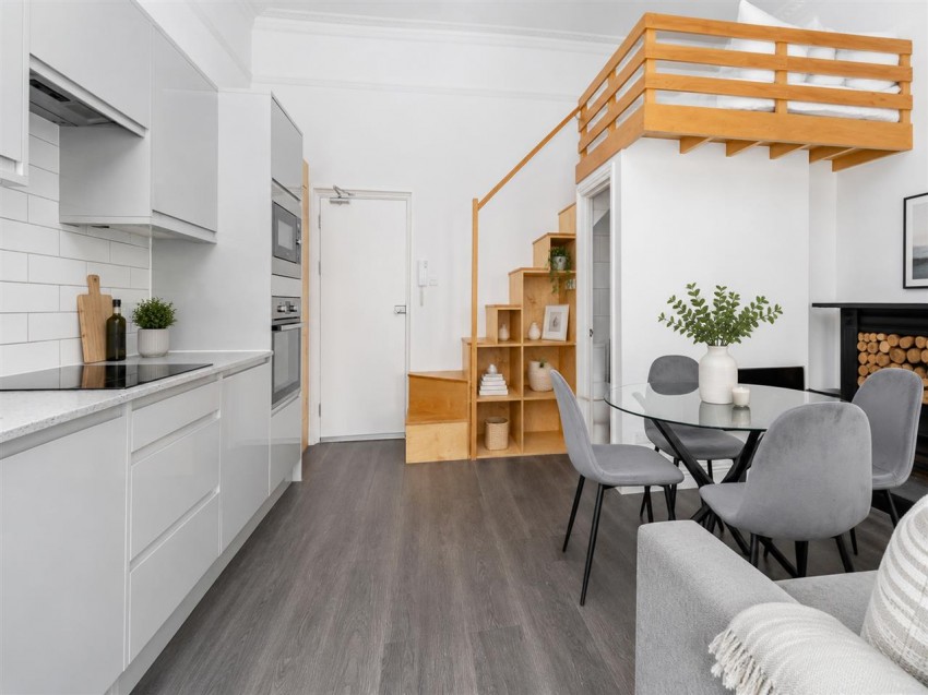 Images for Oriental Place, Flat 8, Brighton