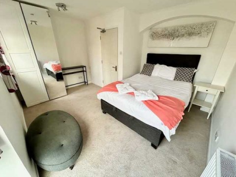 View Full Details for Sackville Road, Room 3, Hove
