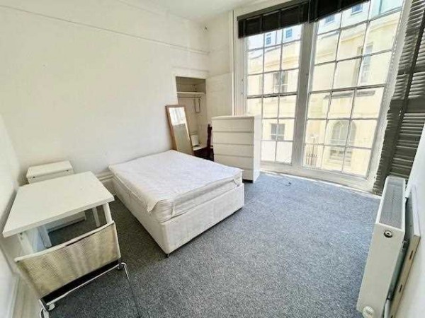 Montpelier Road, Room 5, Brighton